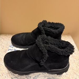 Sketchers Cozy Memory Foam Black Suede Ankle Boots
